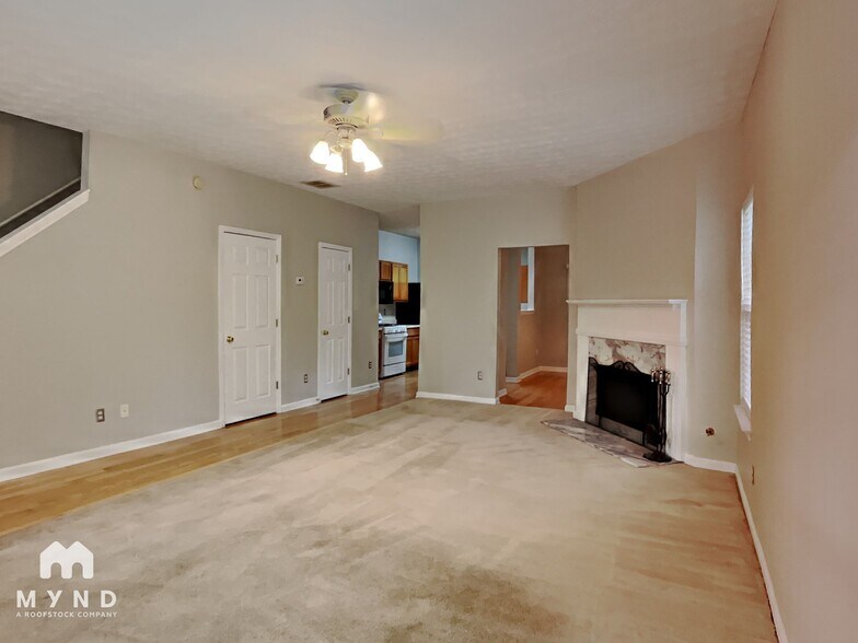 Building Photo - 942 Tree Creek Pkwy