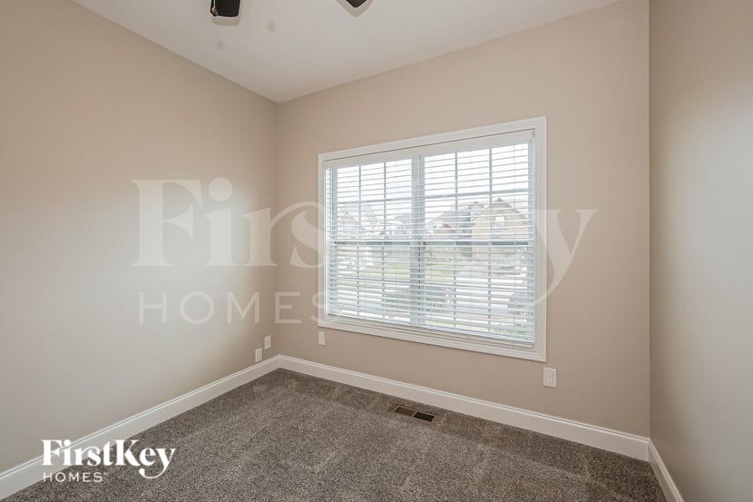 Building Photo - 163 Melbourne Dr