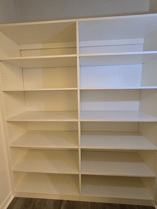 Building Photo - 276 Olivia Ct