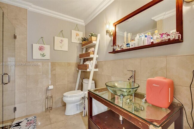 Building Photo - 13724 SW 92nd Ct