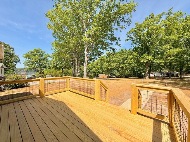 Building Photo - The Home You’ve Been Searching For!