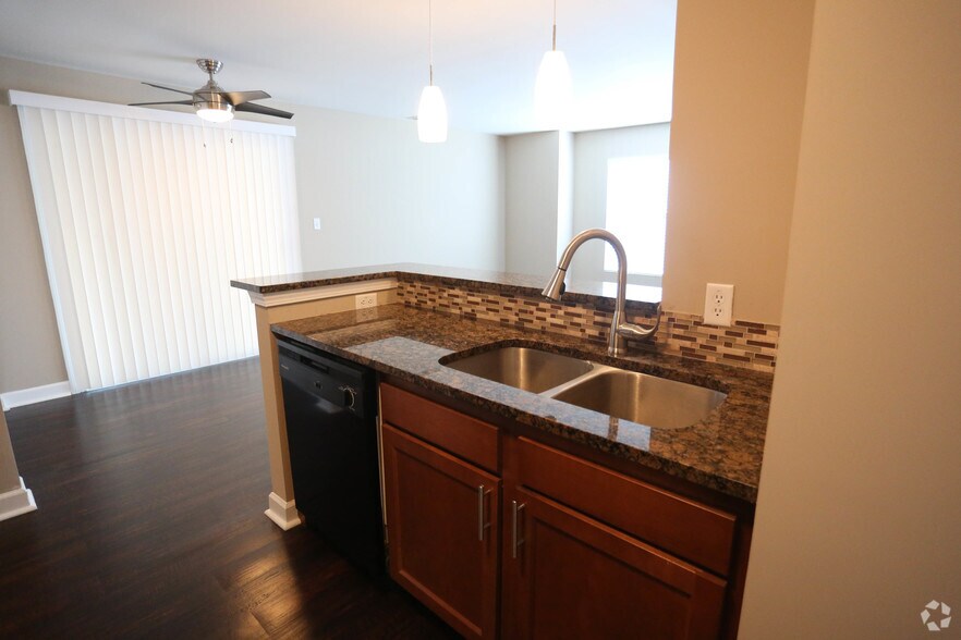 Hunters Ridge STL 5625 Hunters Valley Ct St. Louis MO 63129