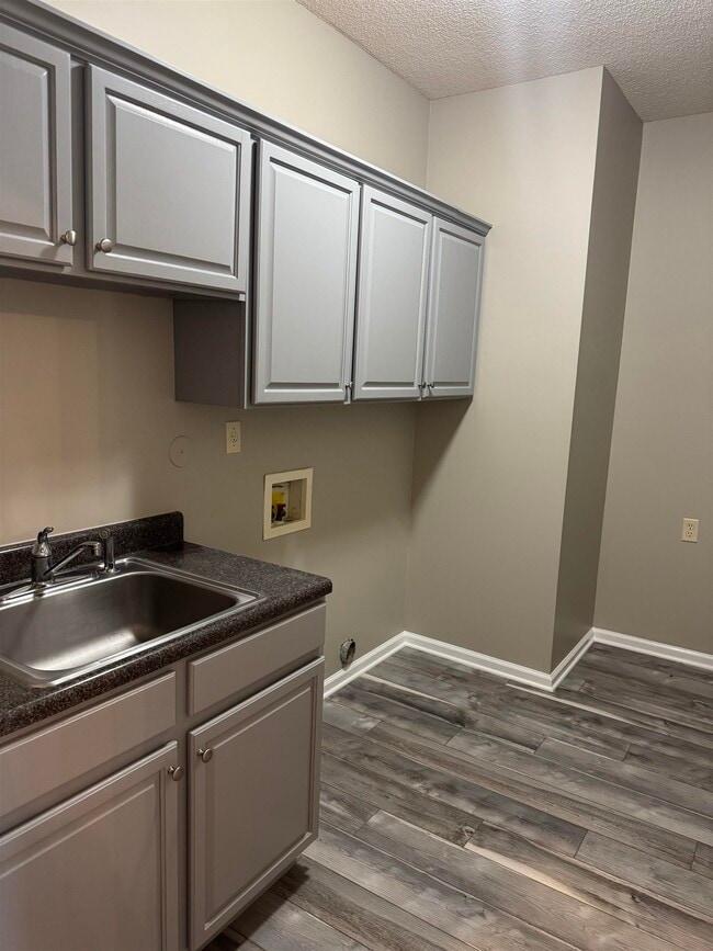 Building Photo - 5417 Eagle Bead Cove