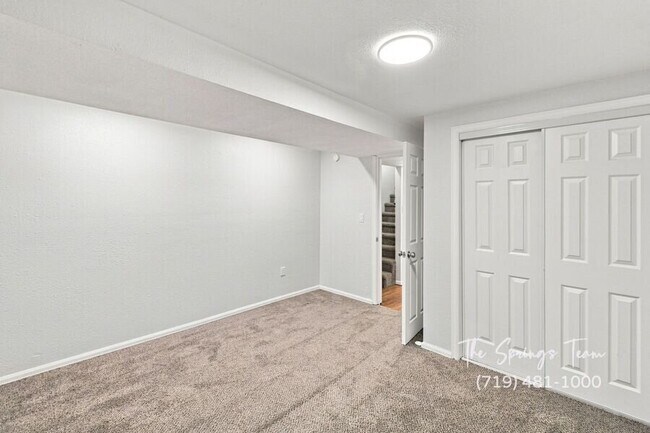 Building Photo - 4184 Charleston Dr