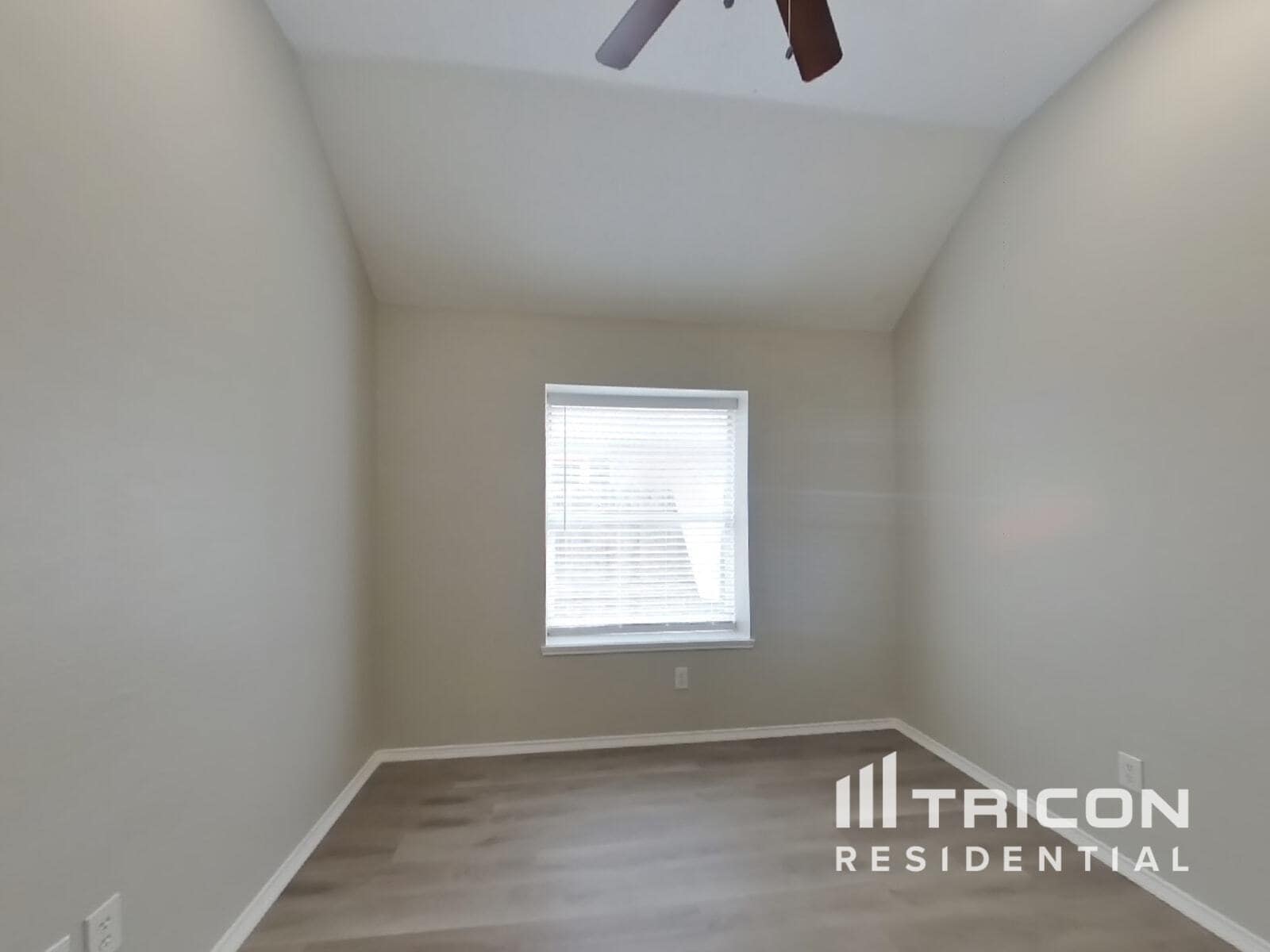 Building Photo - 5619 Indian Hill Dr