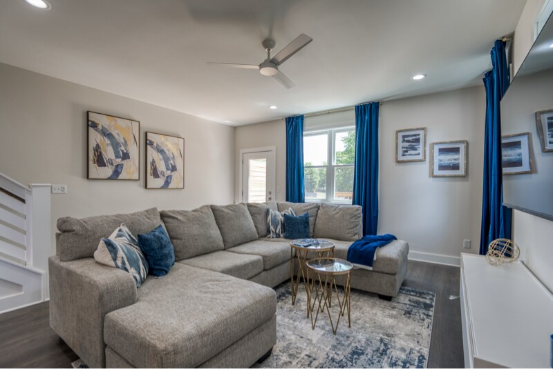 Building Photo - 2016 Owen St