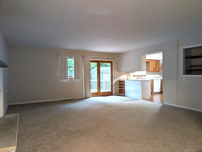 Building Photo - Nice 3 Bedroom Ranch in Appleton