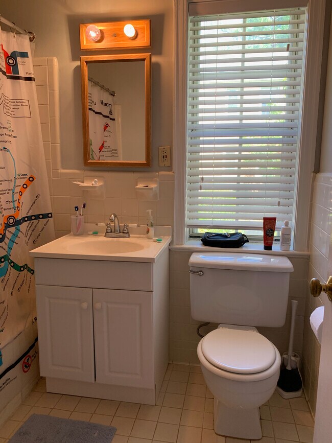 Building Photo - 2601 Arlington Blvd