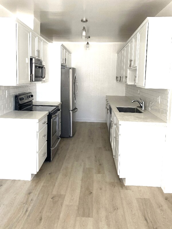 Building Photo - 5335 Yarmouth Ave