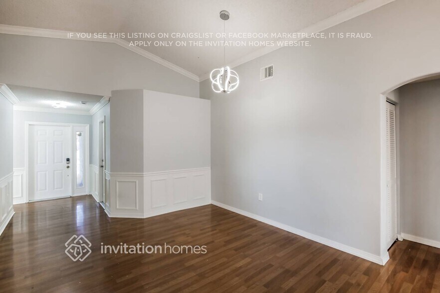 Building Photo - 2431 NW 186th Ave