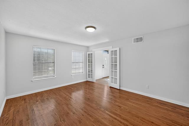 Building Photo - 4301 Hudson Ave