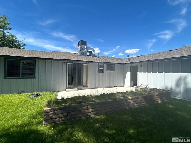 Building Photo - 3008 Imperial Way
