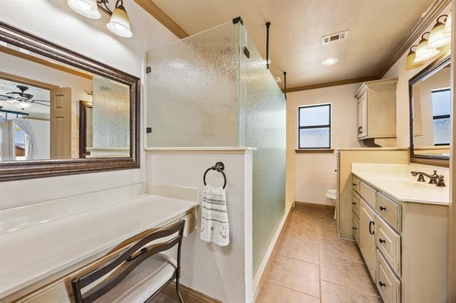 Building Photo - 18409 Shore Dr