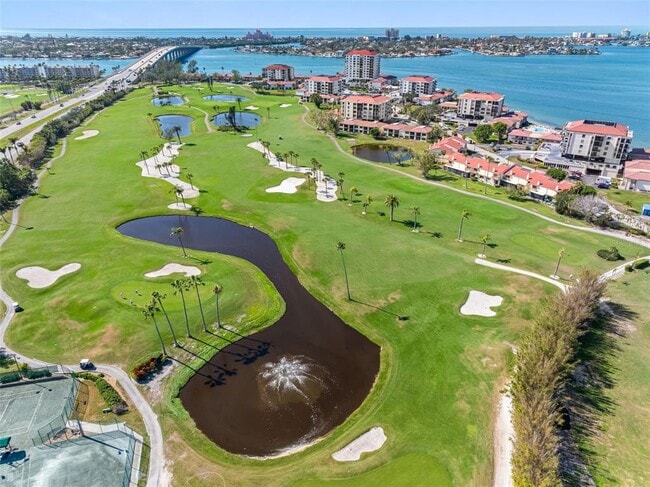 Building Photo - 6025 Sun Blvd