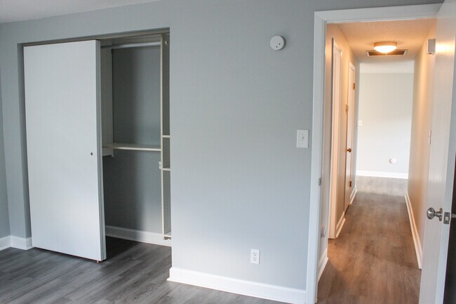 Building Photo - 178 175th Ave E