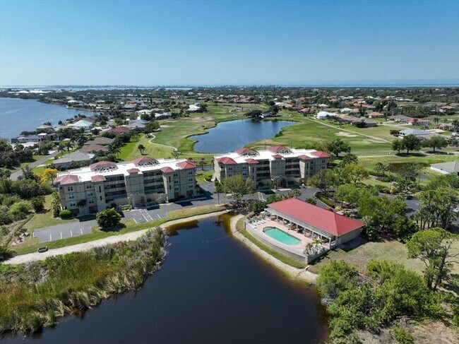 Building Photo - 10045 Links Ln