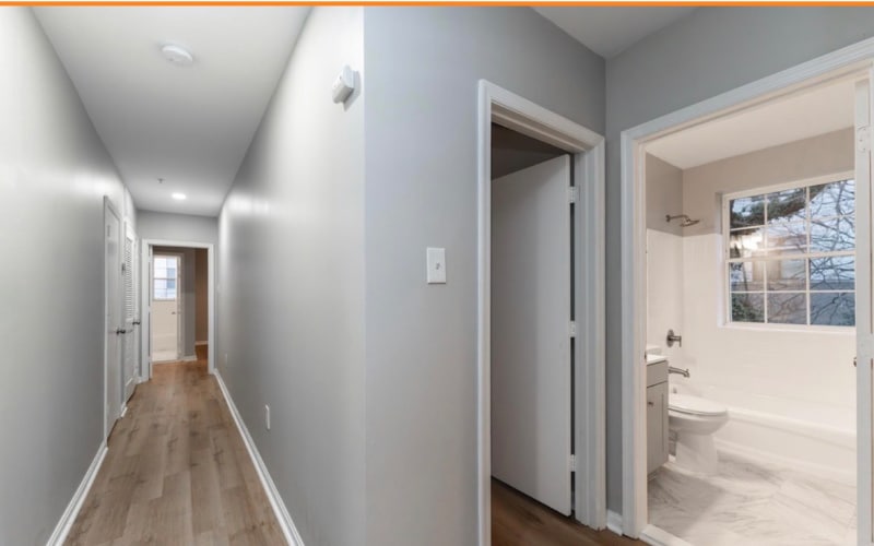 Building Photo - 1008 Rittenhouse St NW