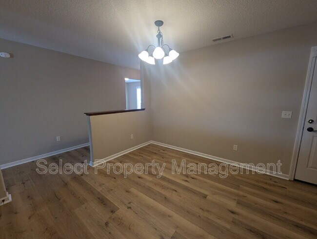 Building Photo - 3902 Stanton Hall Pkwy