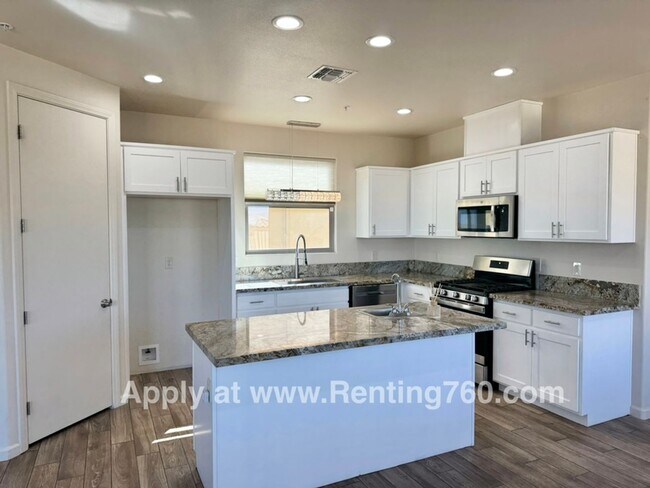 Building Photo - Prestigious Updated Home In Sage Estates