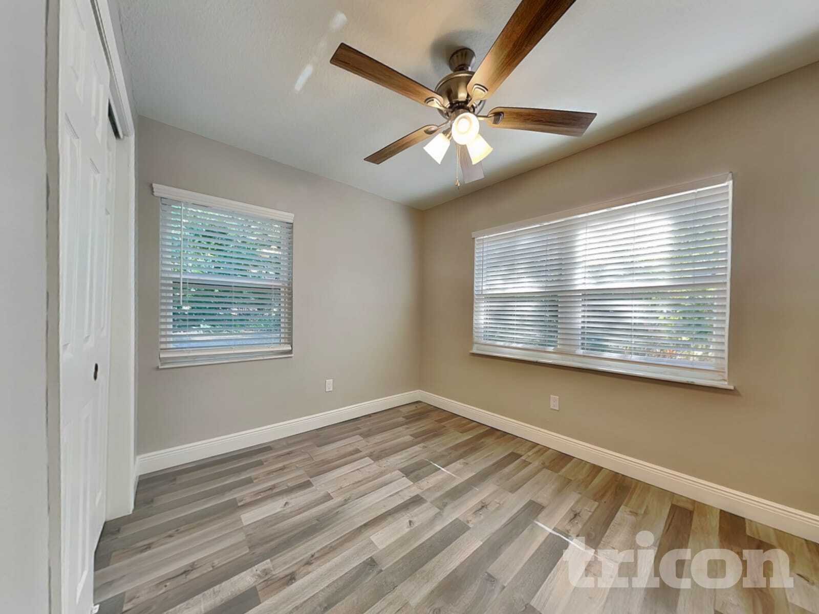 Building Photo - 6905 N 19th St