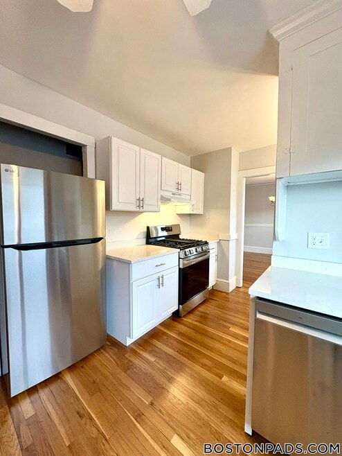 Building Photo - 15 Edgecliff Rd