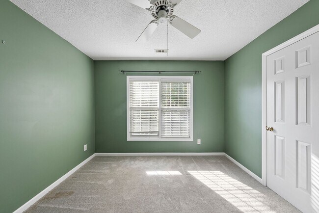 Building Photo - 3135 Lariat Ridge Dr