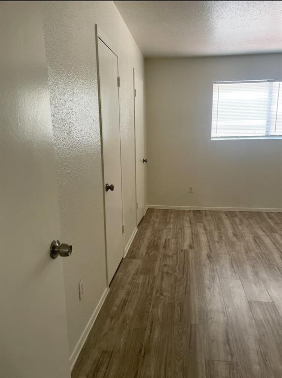 Building Photo - 8405 Wilcrest Dr