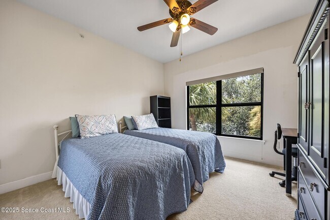 Building Photo - 6450 Borasco Dr