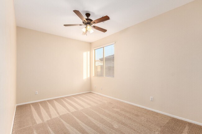 Building Photo - Gorgeous Golf Course Views in Gilbert, AZ!  MOVE-IN SPECIAL:  FIRST MONTH FREE!!!