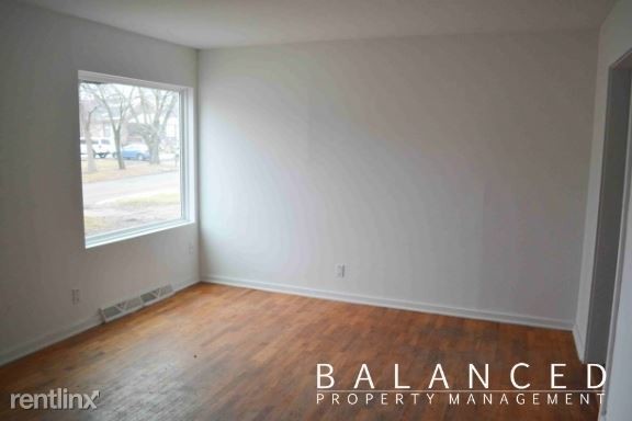 Building Photo - 2 br, 1 bath House - 2817 SE Minnesota Ave