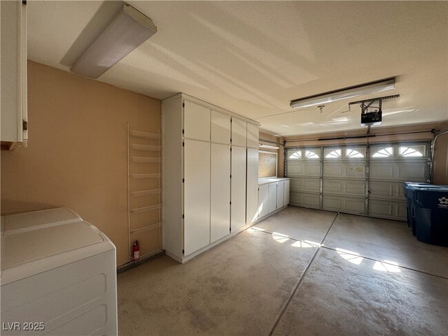 Building Photo - 3549 Casa Real Way