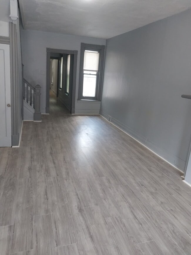 Building Photo - 1231 Buttonwood St