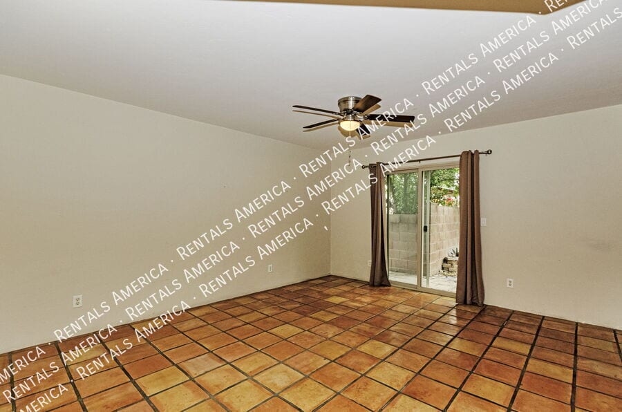 Building Photo - 2974 N Cardell Cir