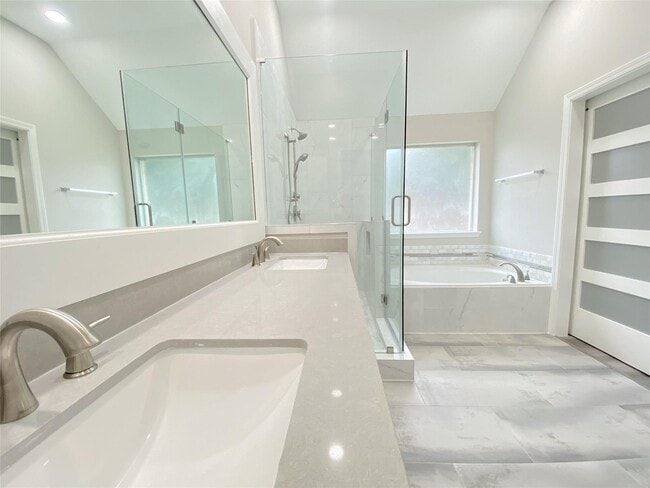 Building Photo - 1905 Grand Willow Ln