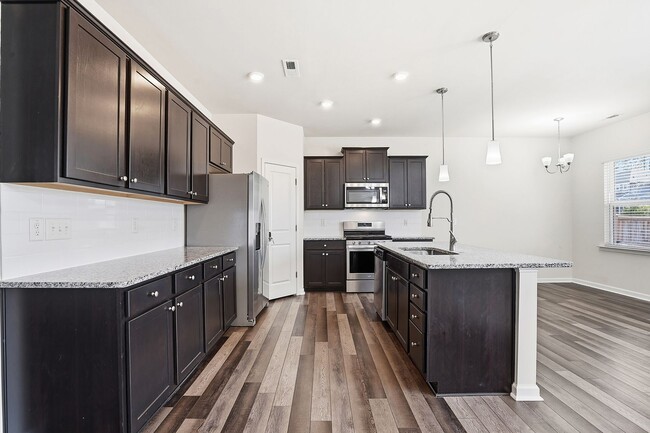 Building Photo - AVAILABLE AUGUST 7- NOW! BEAUTIFUL 2 STORY HOME IN FUQUAY-VARINA