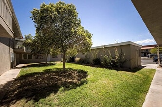 Building Photo - Orland #54