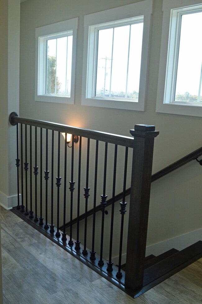 Building Photo - 803 Coles Ferry Pike