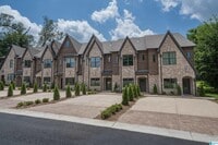 Building Photo - 4228 Oakview Ln