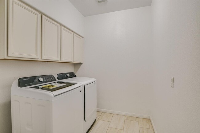 Building Photo - 14209 Marathon Rd