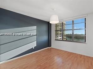 Building Photo - 5161 Collins Ave