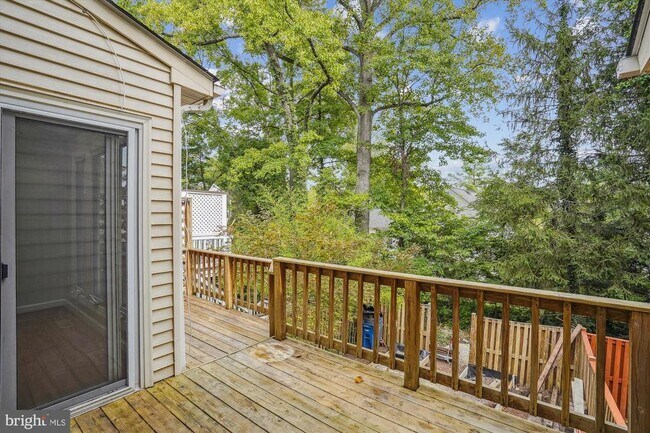 Building Photo - 14634 Battery Ridge Ln