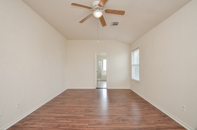 Building Photo - 20903 Hamlet Ridge Ln