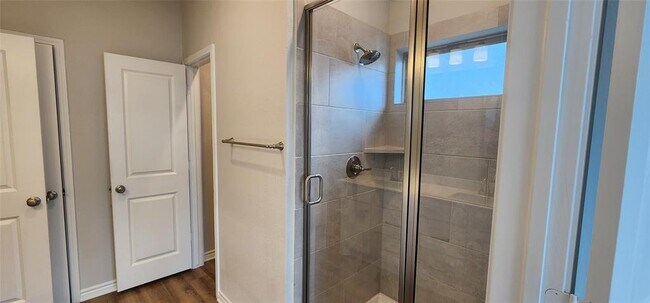 Building Photo - 100 Los Olives Ln