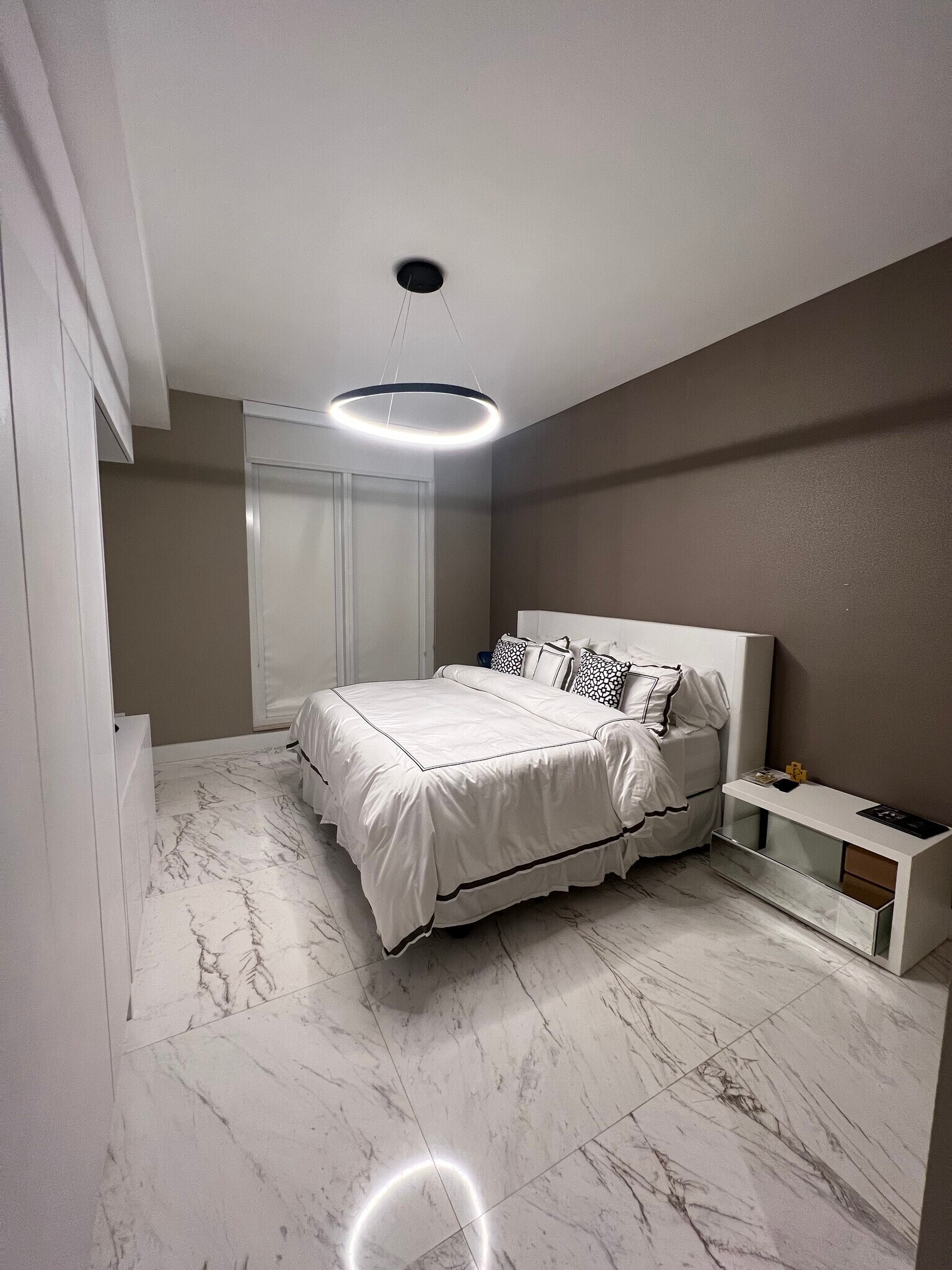 Building Photo - 21205 Yacht Club Dr