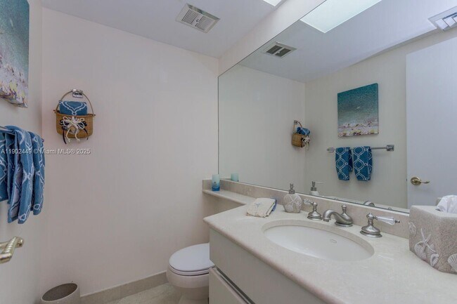 Building Photo - 290 Celestial Way