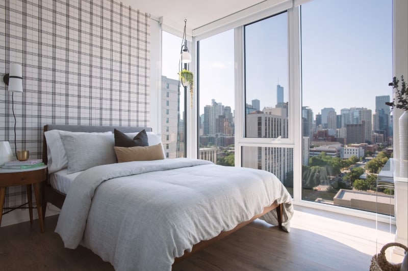 Building Photo - 176 W Hill St