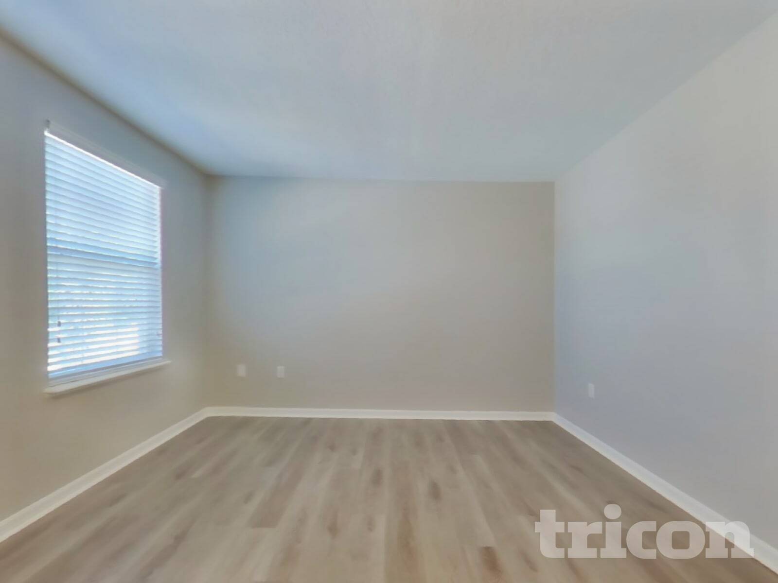 Building Photo - 3423 98th St E