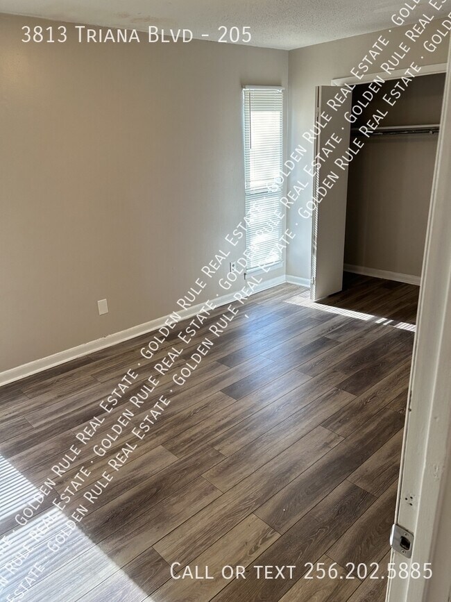 Building Photo - 3813 SW Triana Blvd