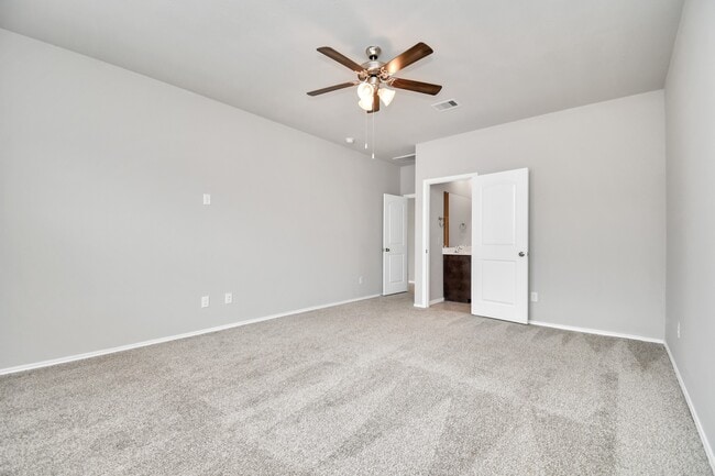 Building Photo - 13967 Leigh Lake Ln