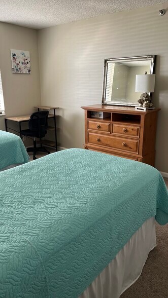 Guest Bedroom - 9650 S Ocean Dr